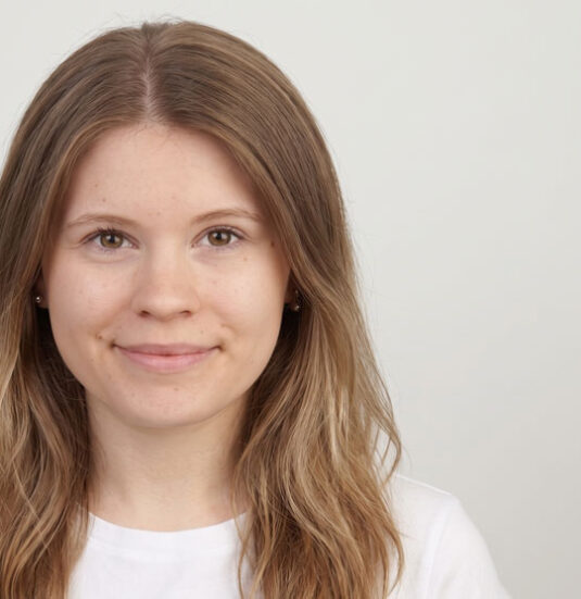 Kassandra Koonen, KI generiert